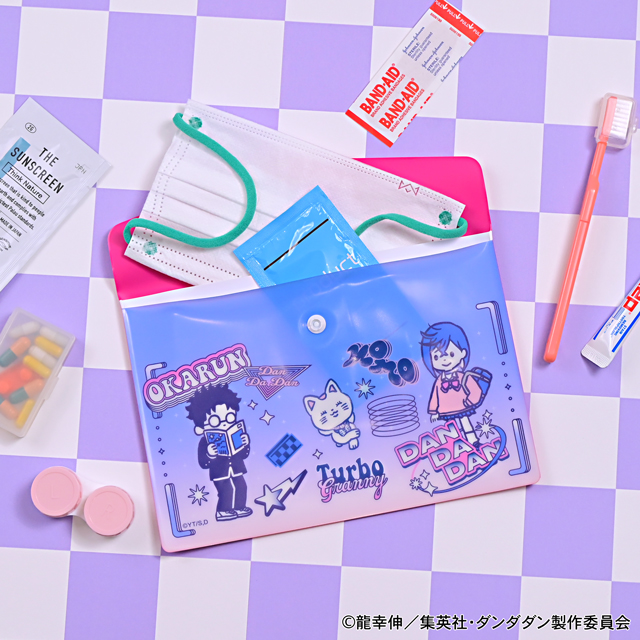 ダンダダン｜エンベロープケース（モモ・オカルン・ターボババア