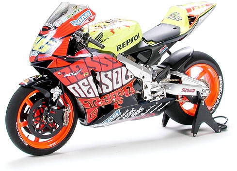 Repsol Honda Rc211V '03 Valencia / Tamiya USA