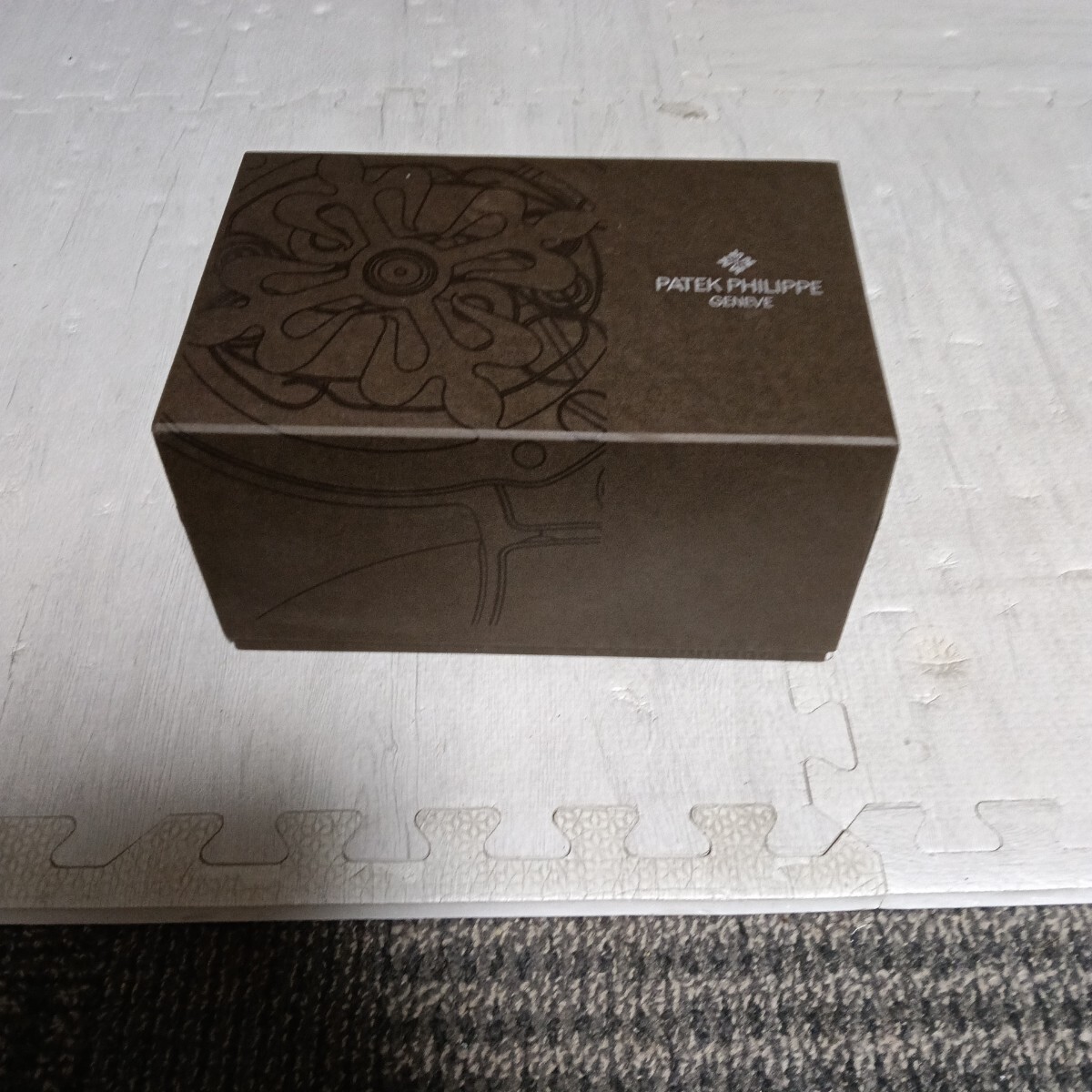 Yahoo!オークション -「空箱」(パテック フィリップ) (は行)の落札相場