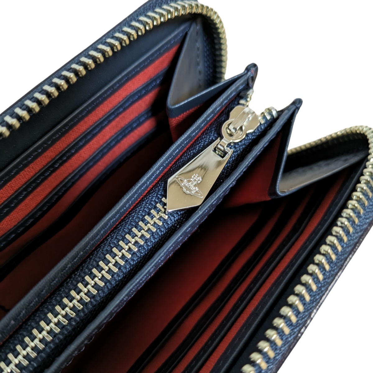 新品 ヴィヴィアンウエストウッド Vivienne Westwood ラウンド