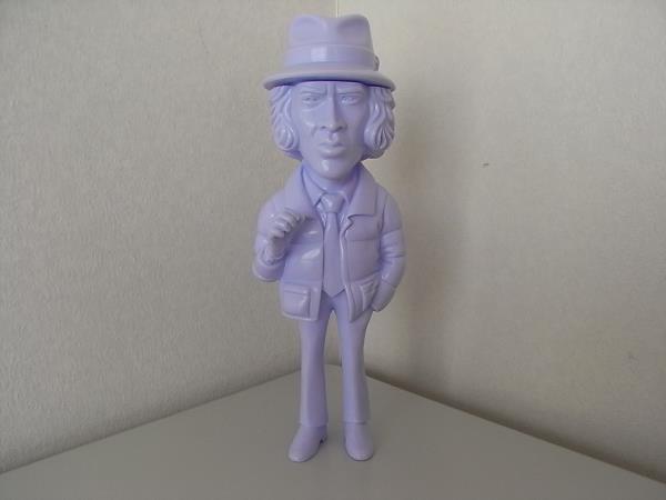 Yahoo!オークション - ソフビ フィギュア キット 松田優作 探偵物語 工