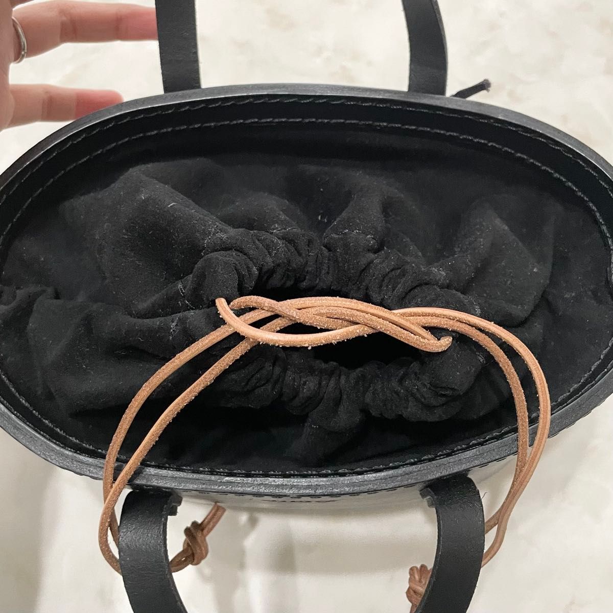 美品】Herz ヘルツ レザー バケツ 巾着 トートバッグ ハンドバッグ