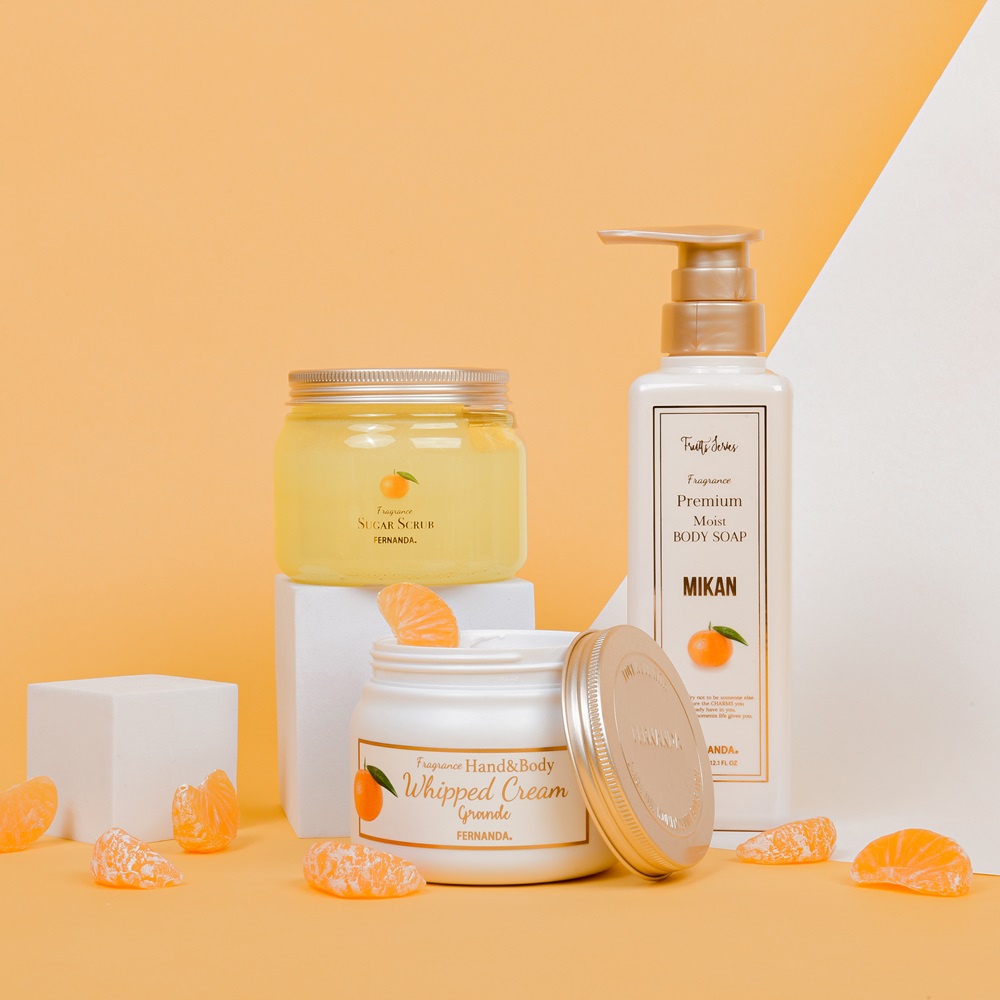 日本の冬の風物詩“みかん”の香り。さわやかでみずみずしいミカンの香り