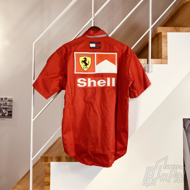 ReLaPit古着販売】【メール便発送】フェラーリ F1 チーム支給品 PIT