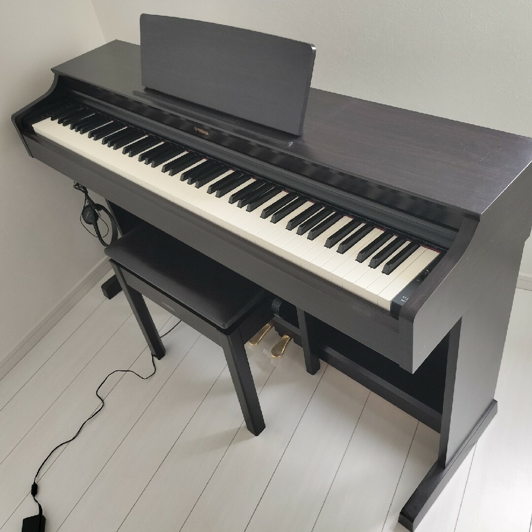 ほぼ全国送料込み送料込み YAMAHA 電子ピアノ YDP-163R 19年購入