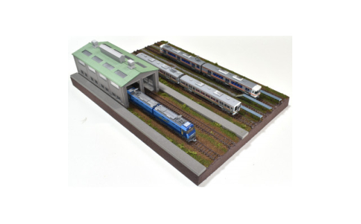Nゲージ用 鉄道模型用ジオラマ展示台 37×26cm 複線機関庫付き6線ヤード