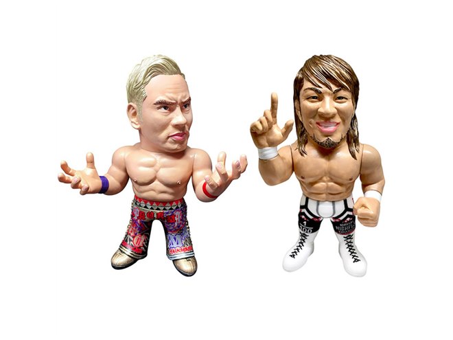 新日本プロレス」オカダと棚橋が全高13.5cmのフィギュアに、各3,500円