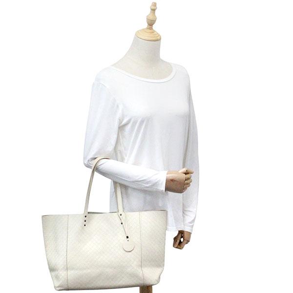 BOTTEGA VENETA（ボッテガ・ヴェネタ） イントレッチオ ミラージュ