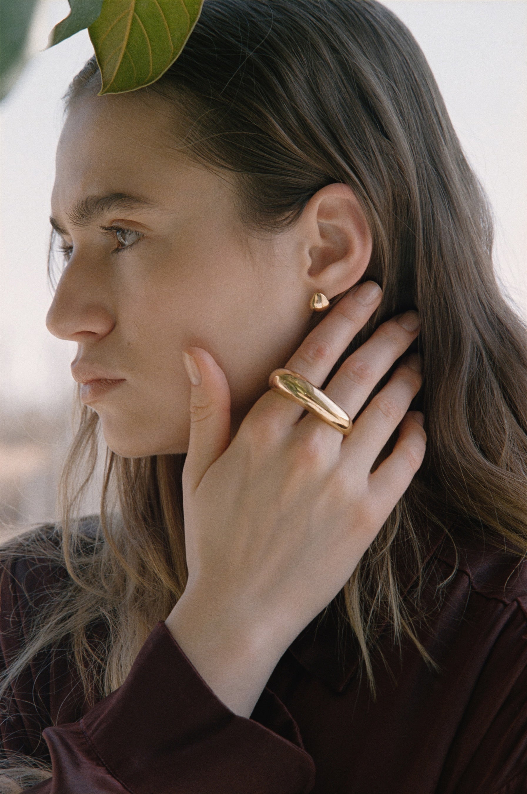 モードな雰囲気とやわらかな曲線美が魅力のジュエリーブランド＜アサミ