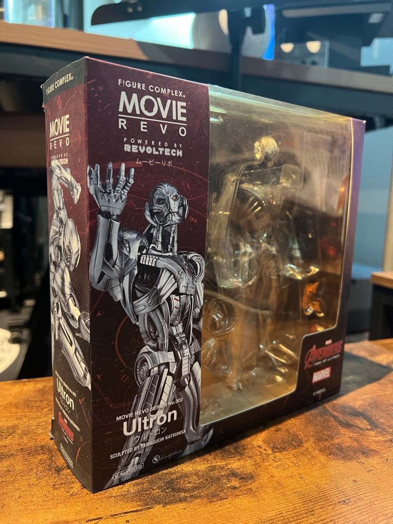 リボルテック　ウルトロン　REVOLTECH MOVIE REVO Ultron Amazon.co.jp: figure complex ムービー・リボ Ultron ウルトロン 約
