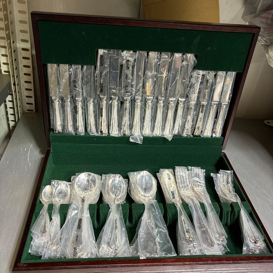 BUTLER イギリス製　カトラリーセット　約75本 BUTLER イギリス製 カトラリーセット 約75本 BUTLER イギリス製