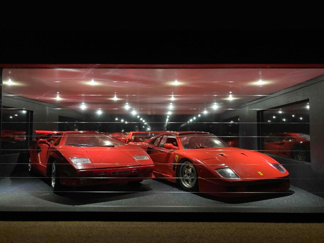 ミニカー用ジオラマ：1/18 ショールームタイプガレージ