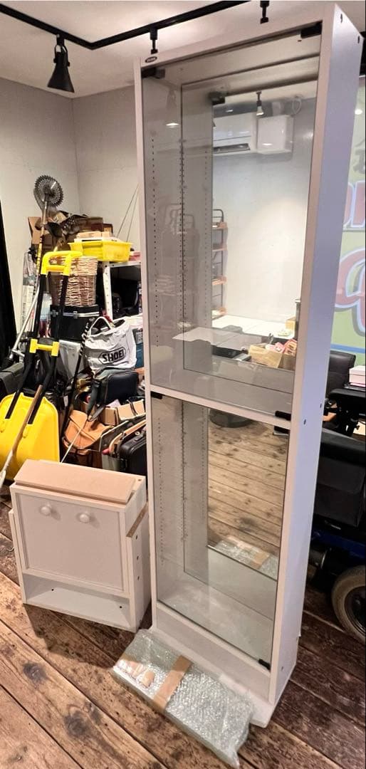 JAJANフィギュアラック　天井上置転倒防止オプション棚付き　早い者勝ち