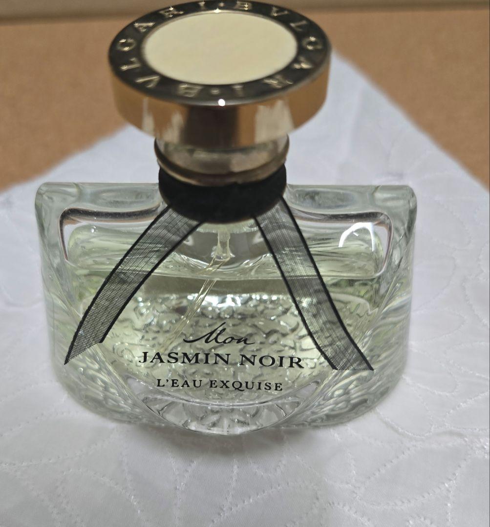 希少　モン　ジャスミン　ノアール　オーエキスキーズ　ブルガリ Amazon | ブルガリ モンジャスミンノワール オー エキスキーズ