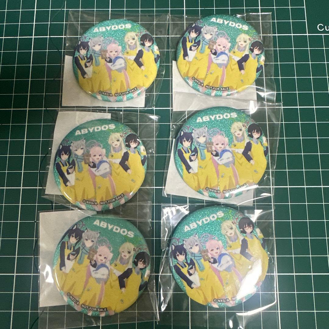 ロフト ポップアップ トレーディンググリッター缶バッジ　ボックス購入 特典