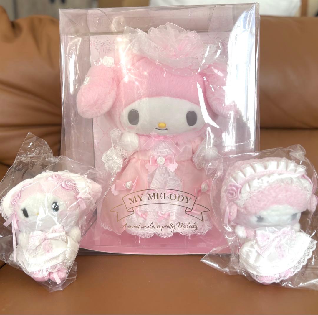 レディマイメロディ　ぬいぐるみ　ホワイトフリル　マスコット　マイメロ　ピアノ Amazon.co.jp: サンリオ(SANRIO) ぬいぐるみ（ホワイトフリル） マイ