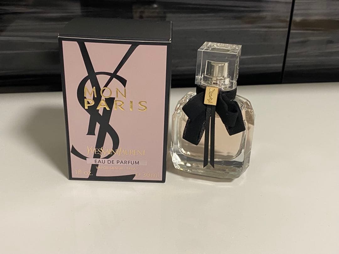 イヴ・サンローラン モン パリ オーデパルファム 30ml