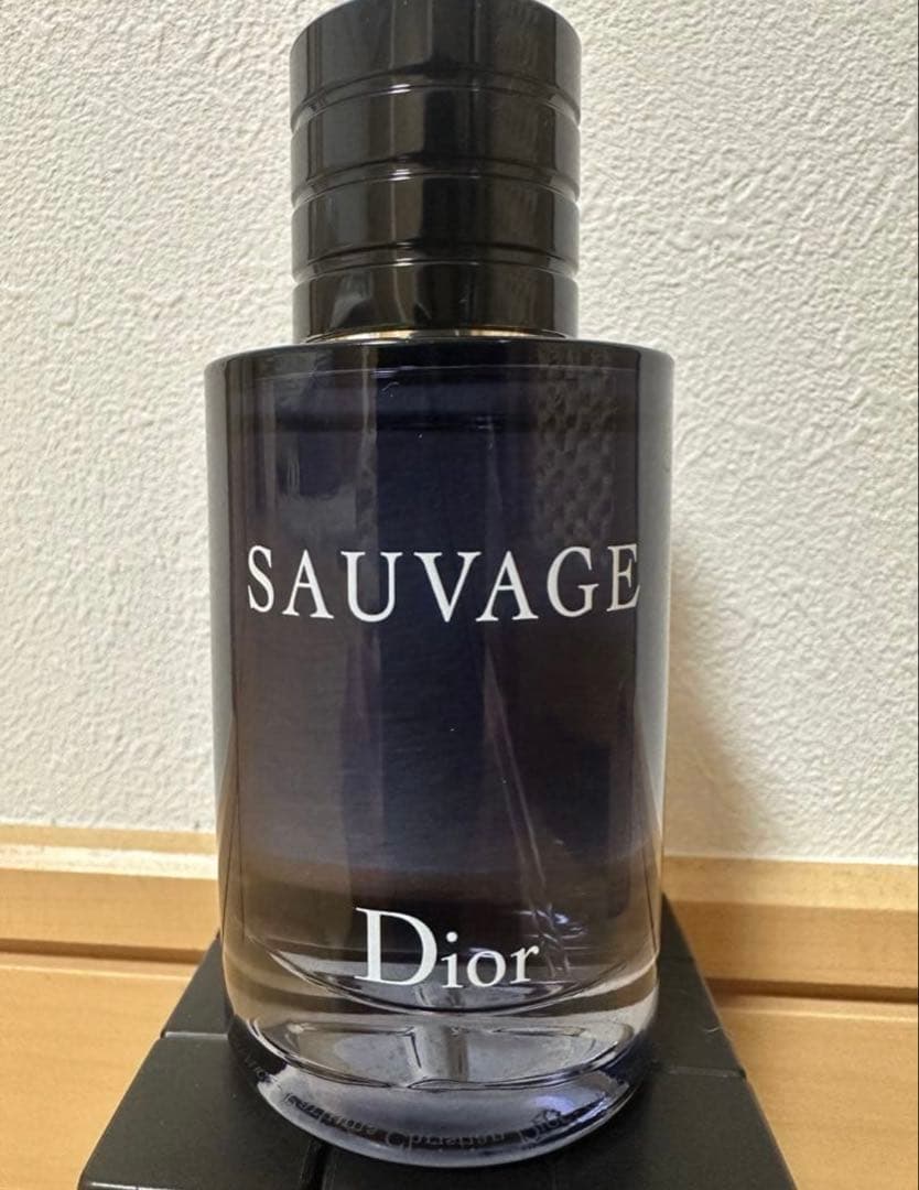 Dior Sauvage オードゥトワレ￼ 100ml
