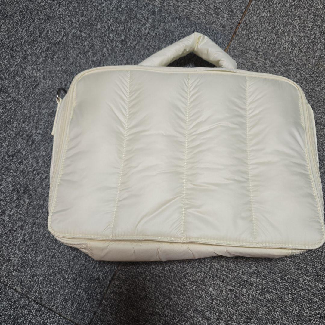 【新品】Calin マザーズバッグ ライトベージュ　開封済