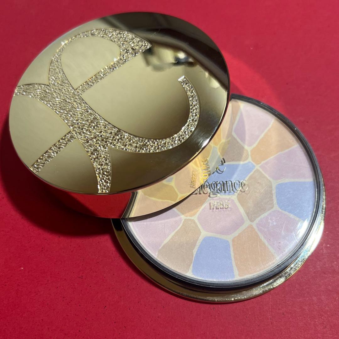 Elegance プレストパウダー II フェースパウダー　難あり？