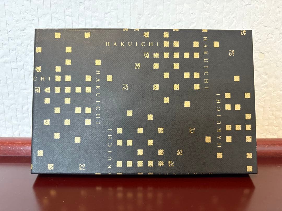 箔一 ミャクミャク ガラストレー 会場限定 葛飾北斎 神奈川沖浪裏 大阪