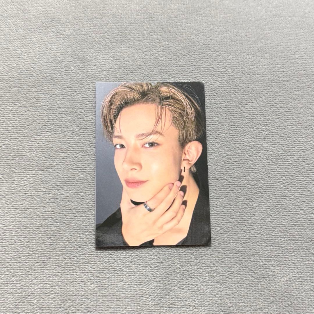 ENHYPEN ヒスン Qrsessed カラコン ドンキホーテ特典 - メルカリ