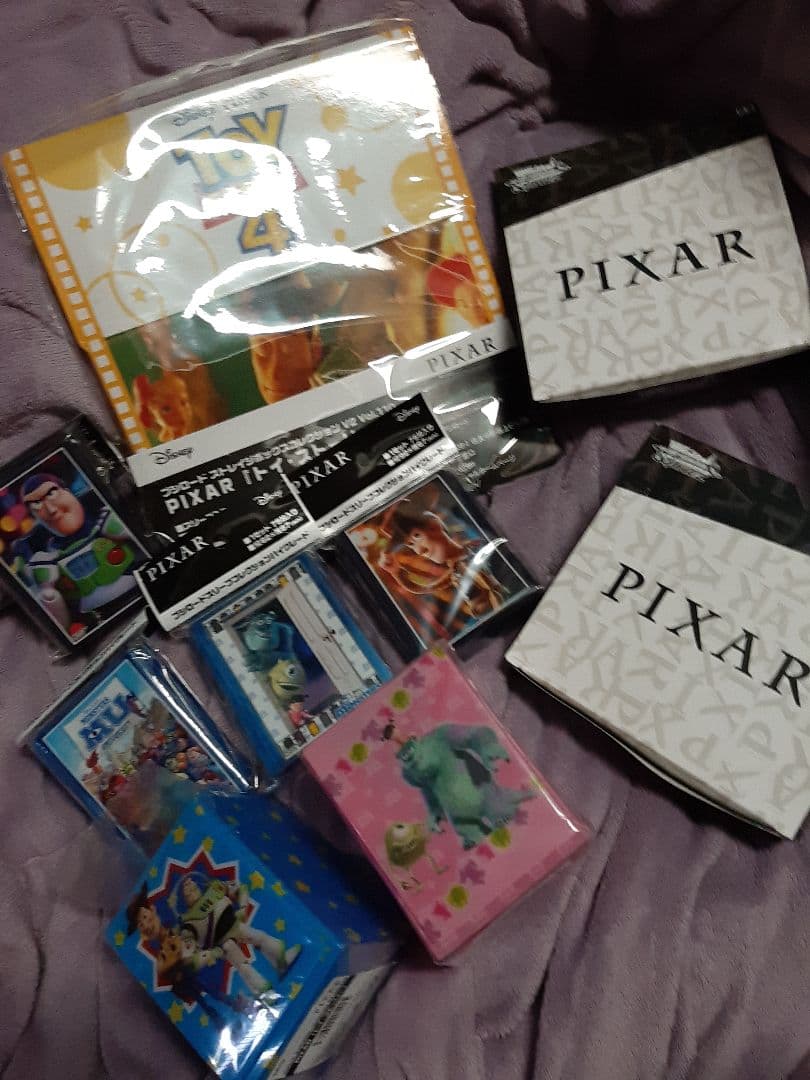 ヴァイスシュヴァルツ　ピクサー　PIXAR サプライ　スリーブ　ストレージ