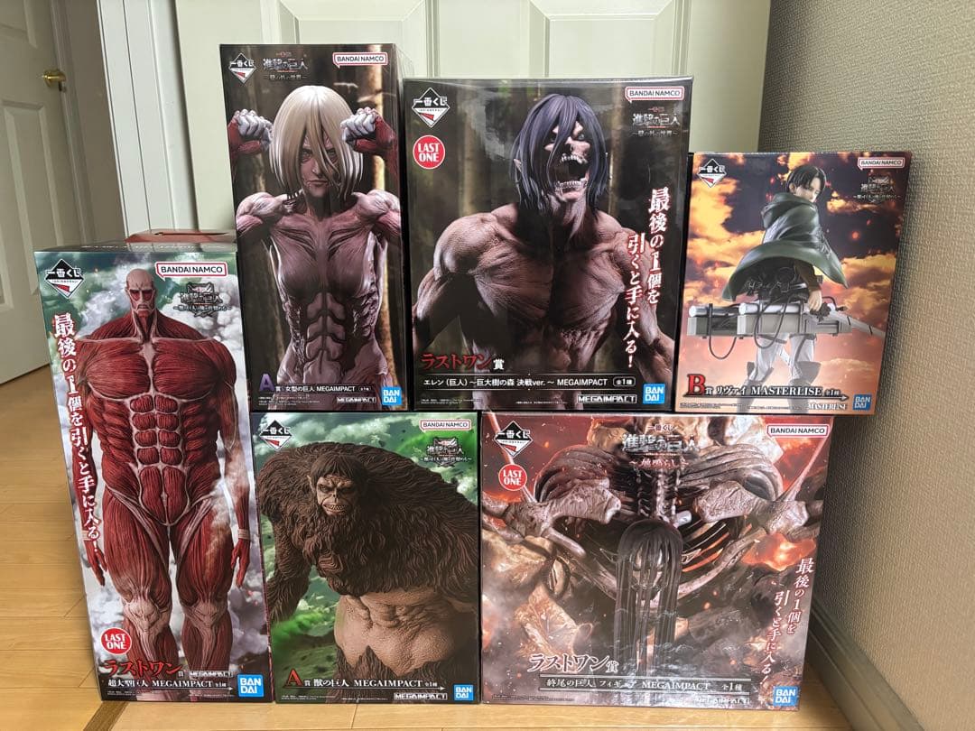【未開封】一番くじ進撃の巨人A賞、B賞、ラストワン賞まとめ売り　6体 一番くじ『進撃の巨人』 A：獣の巨人、B：リヴァイ、ラストワン：超