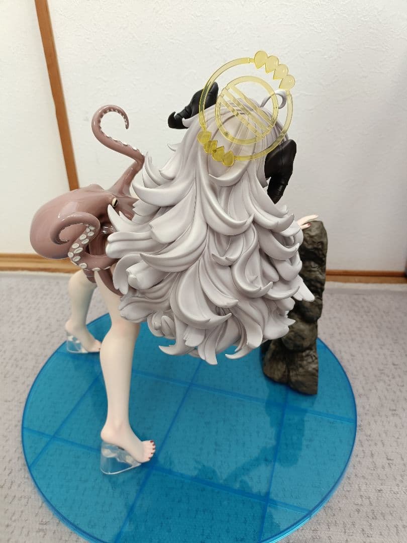 開封済み!!1/4スケールブルーアーカイブ 獅子堂イズミ　フィギュア!!