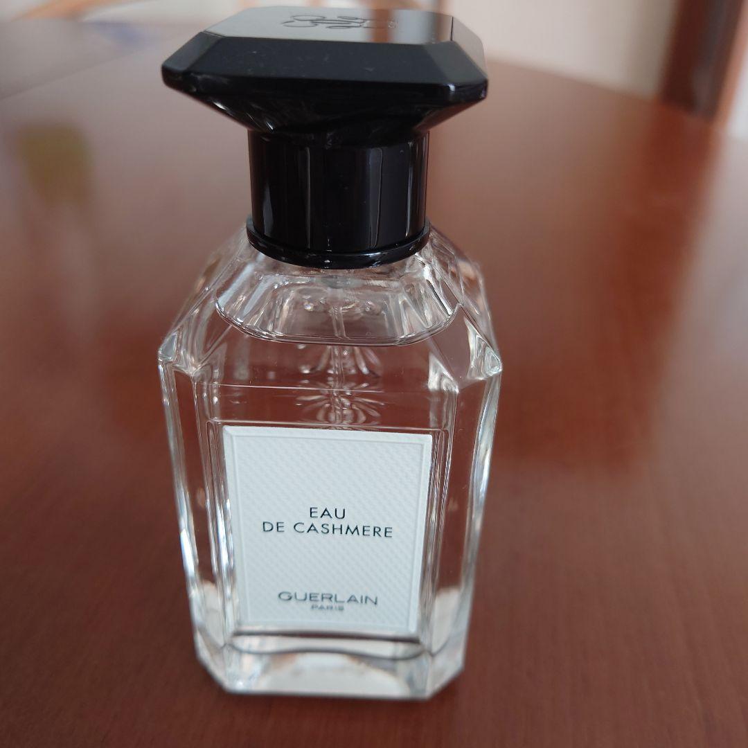 yumi GUERLAIN Eau de Cashmere 香水 箱付き