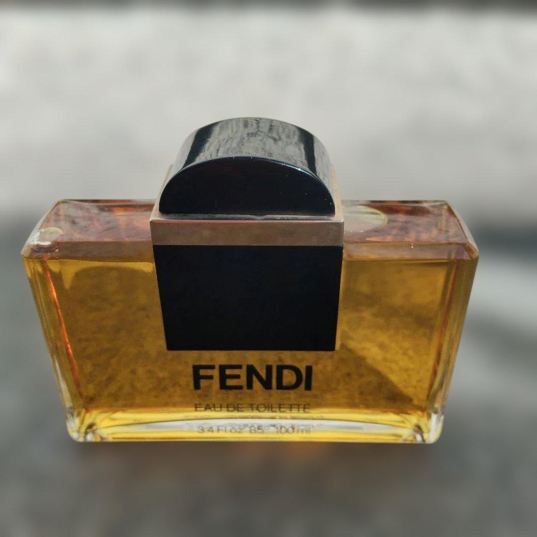 FENDI オードトワレ　100ml 箱無し　80'~90' Vintage