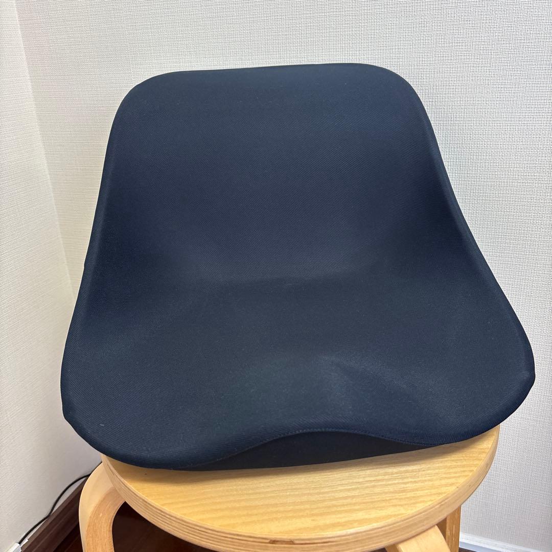 &MEDICAL KURA SEAT HB ネイビークラシート紺アンドメディカル