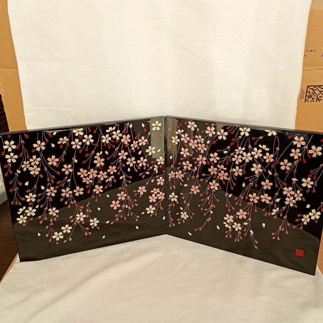 漆器 桜模様 会津塗木製屏風衝立 二つ折り式 楽天市場】会津漆器 屏風 衝立 桜富士 黒 びょうぶ 木繊 会津塗り