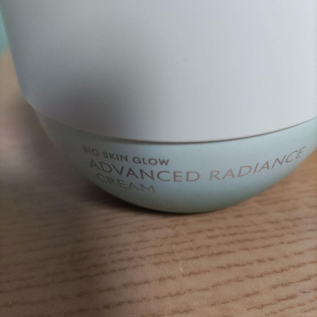 シークレット　バイオスキン　グロウ　アドバンスドラデイアンス　クリーム