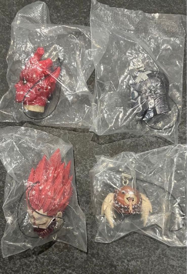 【新品未開封】ドロヘドロ ヘッドマスコットコレクション