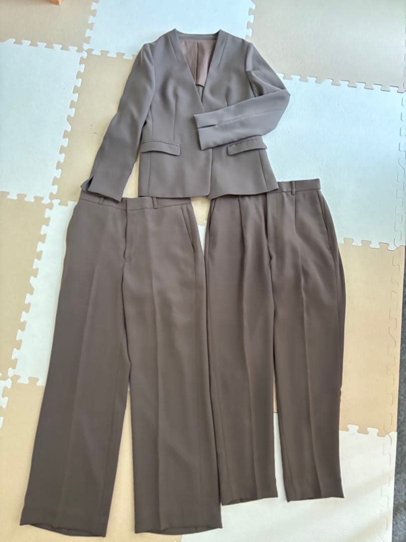 AOKI×Oggi★MEWORK ブラウン系2パンツスーツ7号