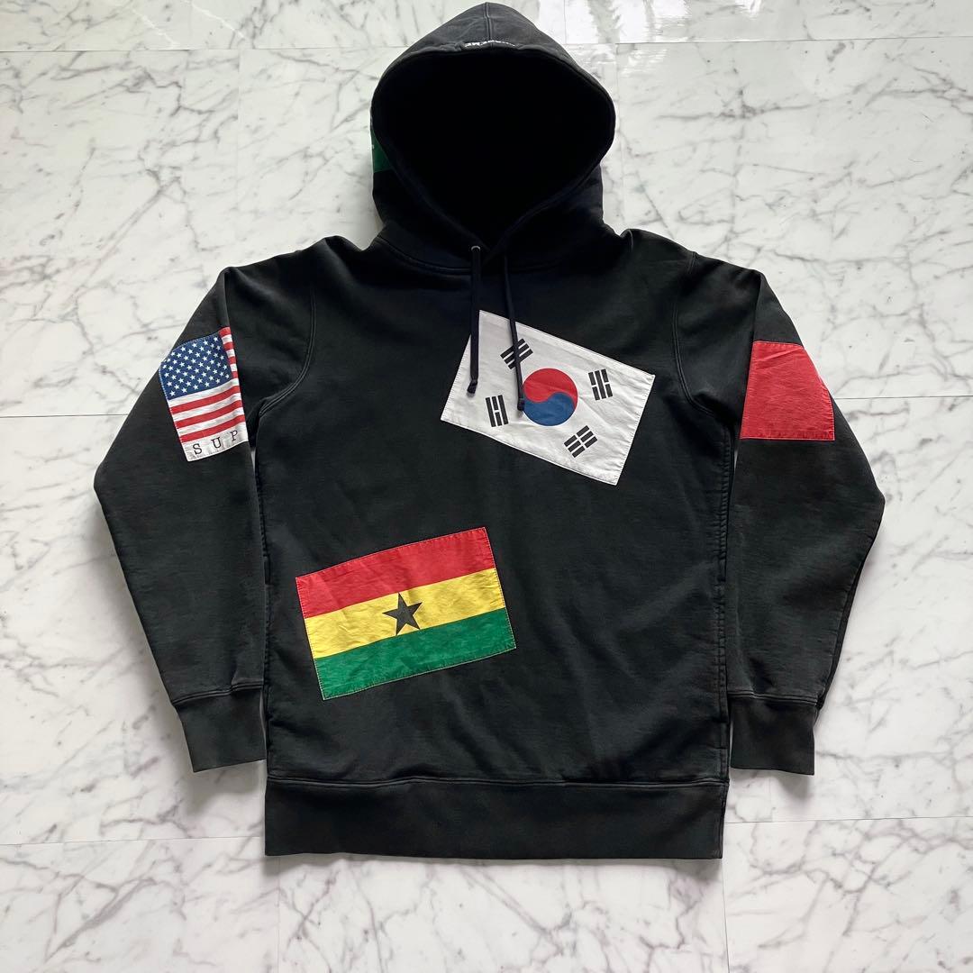 【美品】Supreme パーカー 国旗プリント ブラック 黒 Mサイズ カナダ製