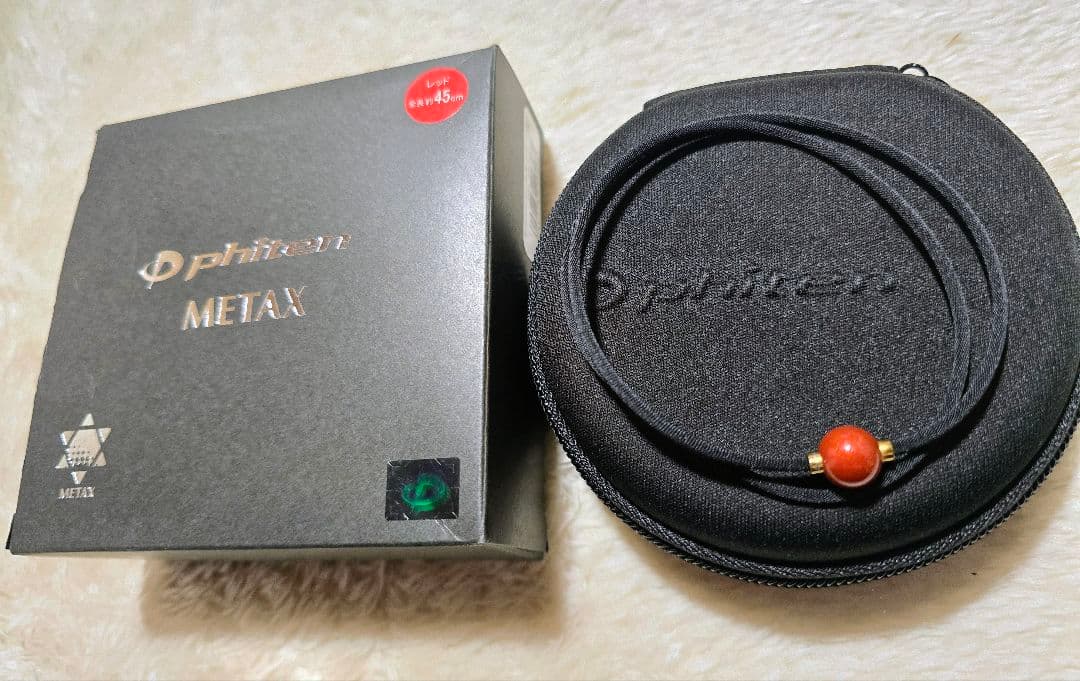 ファイテン メタックス ミラーボール レッド 45cm 【美品】 phiten（ファイテン）ネックレス RAKUWAネック メタックス ミラー