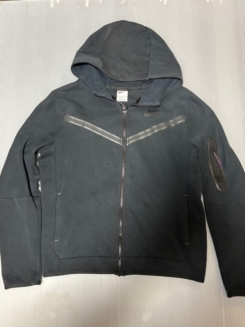 NIKE テックフリース　黒　キッズL ナイキ スポーツウェア テック フリース ジュニア フルジップ パーカー