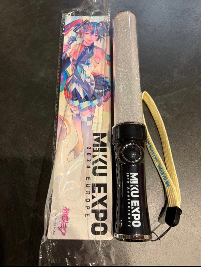 MIKU EXPO 2024 EUROPE ライトスティック GOODS | HATSUNE MIKU EXPO 2024 EUROPE