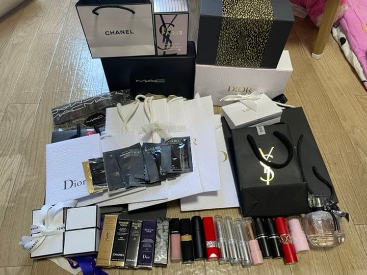 デパコス　口紅　香水　まとめ売り