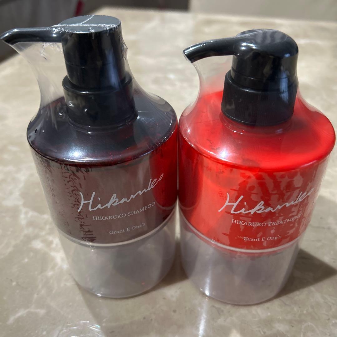 HIKARUKOシャンプー & トリートメント セット