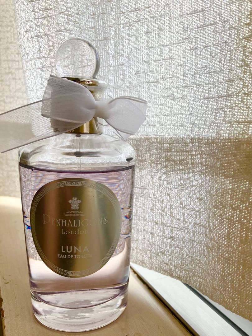 ルナ オードトワレ