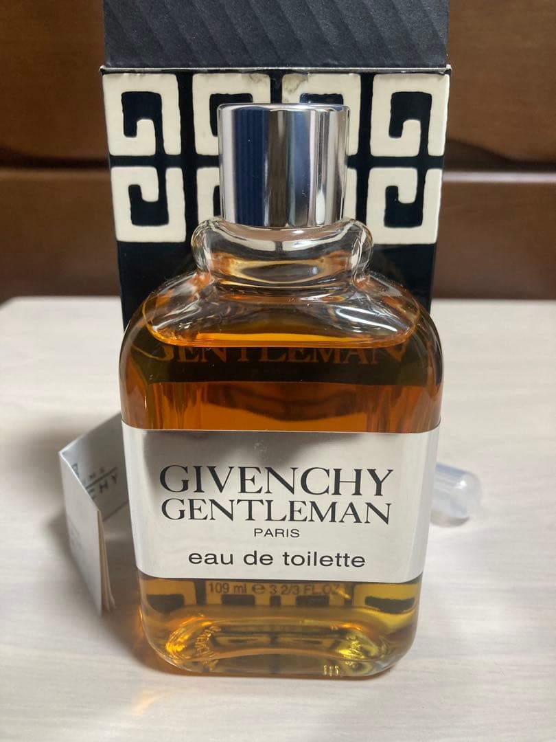 ジバンシイ　ジェントルマン　オーデトワレ 109ml 使用品/ほぼ満量