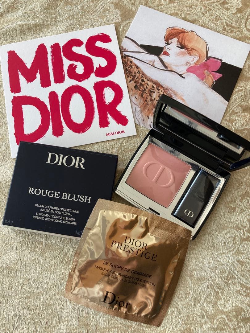 ディオール スキン ルージュ ブラッシュ 732 サンプル &ポストカード付き 𝐃𝐈𝐎𝐑 ディオールスキン ルージュ ブラッシュ 732 ピーチ コロール