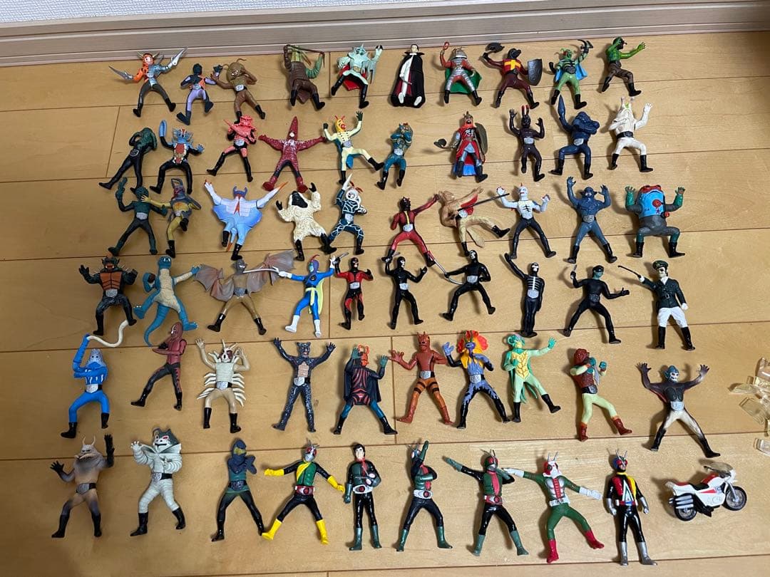 仮面ライダー HGシリーズ フィギュア 60体 + 訳あり数体 セット