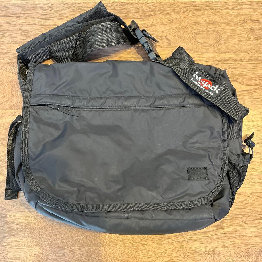 HEAD PORTER ヘッドポーター メッセンジャーバックA4収納