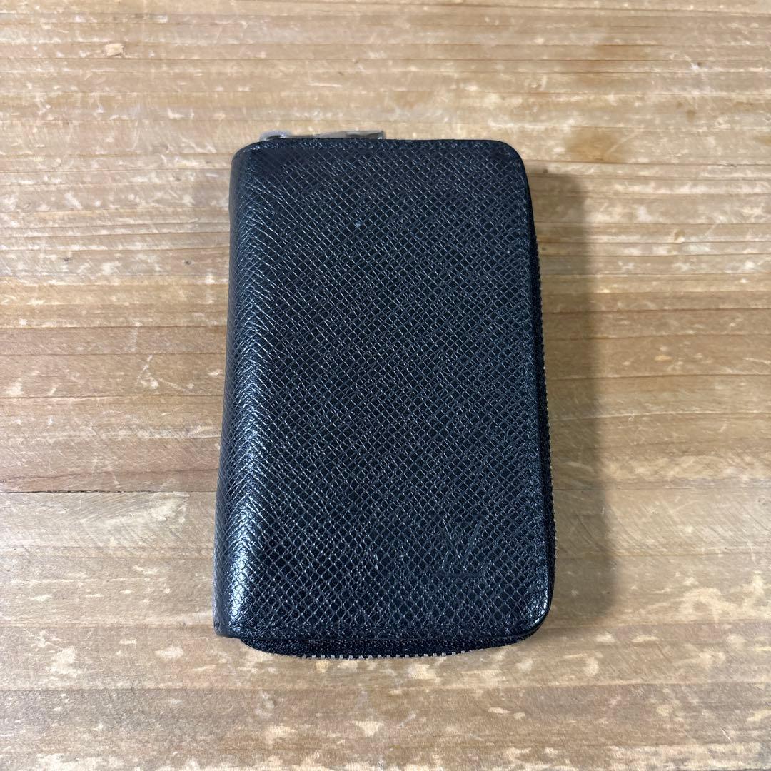 な*き様 ルイヴィトン タイガ ジッピーパース 黒 ブラック M30511