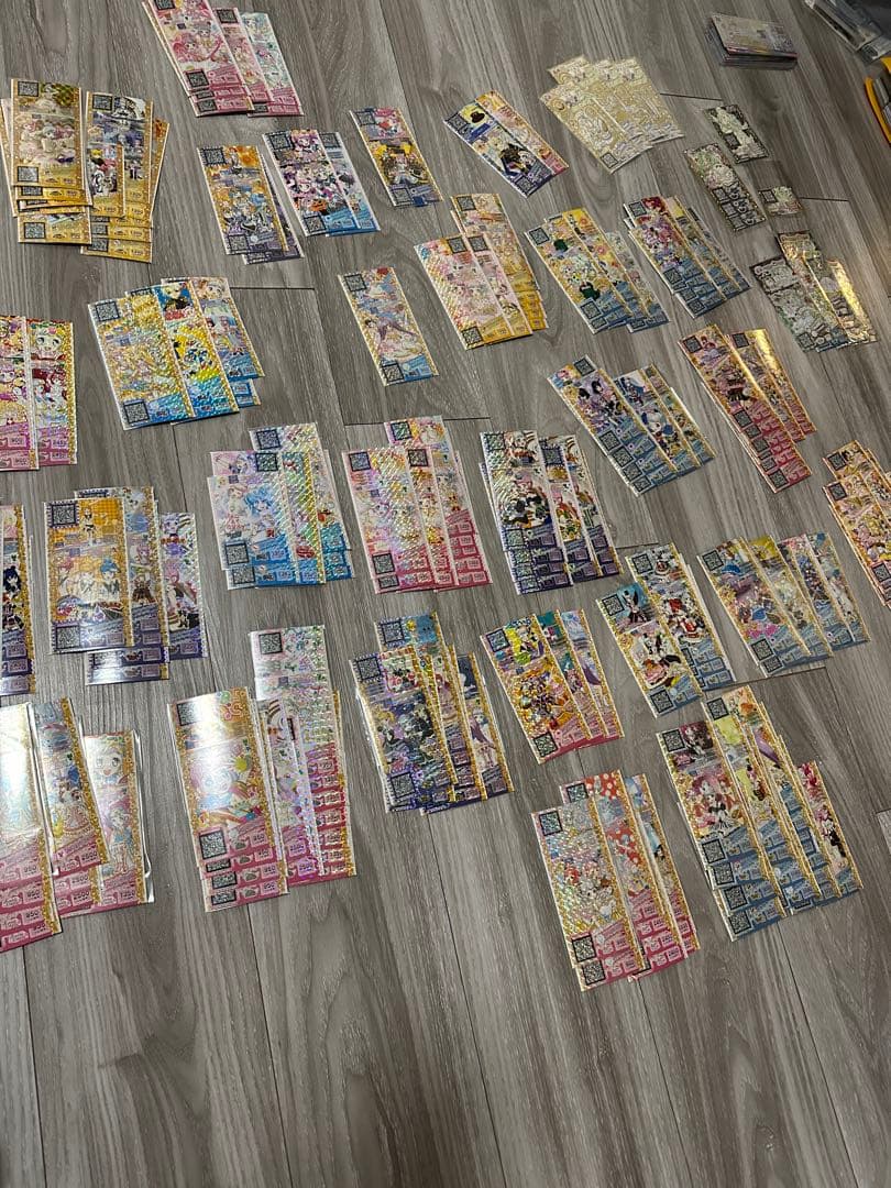 プリパラ SCRプリチケ　約2000枚　夢サイリウム　スーパーサイリウム Amazon.co.jp: プリパラ R2-001 スーパーサイリウムあろまラブリー