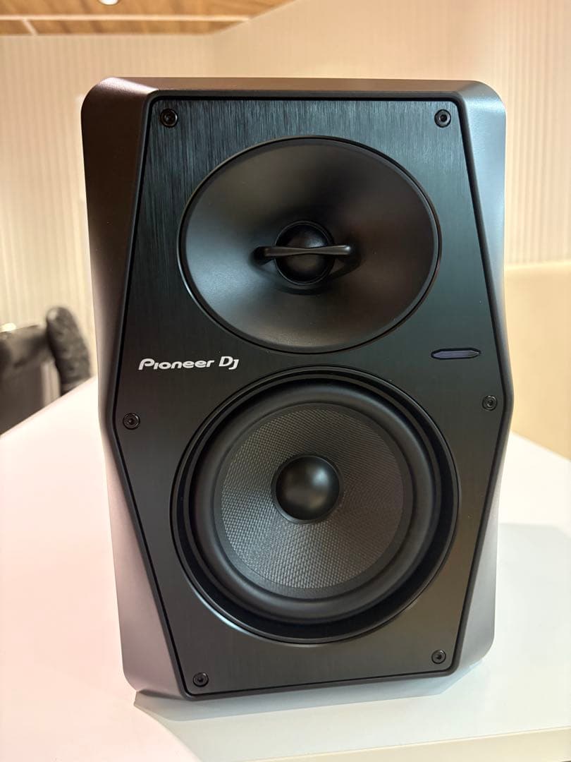 Pioneer DJ アクティブスピーカー VM-50 VM-50 - 5” active monitor speaker (Black)